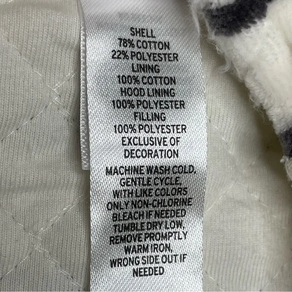 Nordstroms Hooded Bunting - Picture 6 of 10